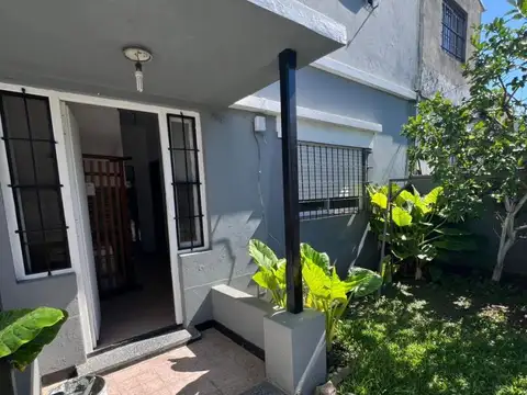 Departamento en alquiler en José León Suarez!