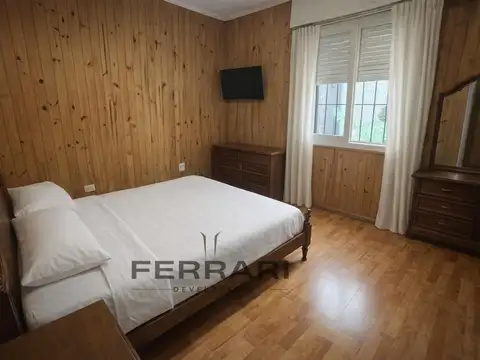 Italia 73 - Depto. De Pasillo Con Patio