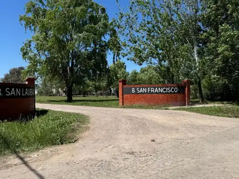 Terreno en Venta, FOT 0,8