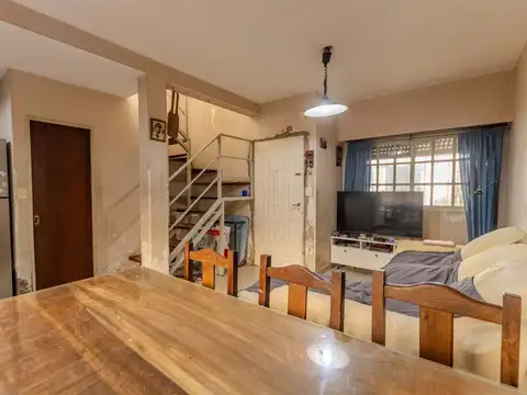 VENTA DUPLEX 4 Amb C/COCHERA en SAN CARLOS
