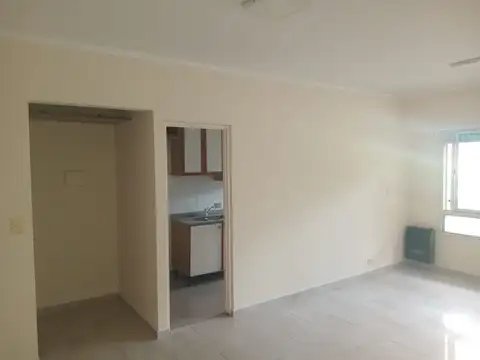 Estanislao San Zeballos 3600, Piso PB