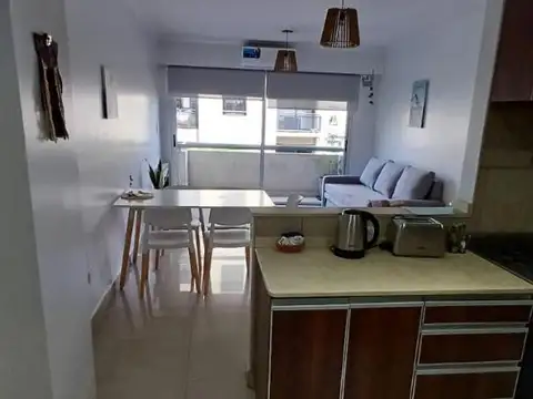 Departamento en Alquiler en Zona Centro, $ 650.000