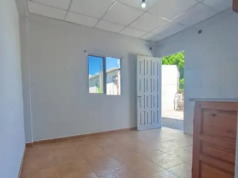 Pje. Gutemberg 500 , Piso 1