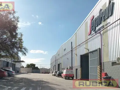 Alquiler Galpon 1.080 m2 en Complejo de depositos con seguridad - Pacheco - 2 modulos disponibles
