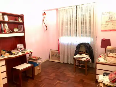 Casa 4 amb.  - VENTA DIRECTA