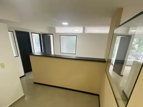 Santa Fe 1700, Piso 02