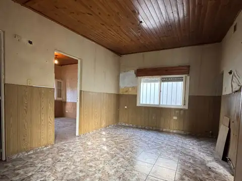 Casa en Venta en Barrio Industrial, USD 29.000