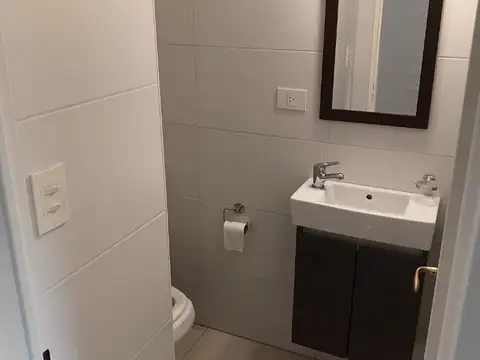 Hermosa residencia 4 ambientes suite de categoría  U.F 1