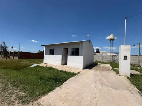 CASA EN VENTA ZÁRATE