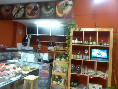 Local en Alquiler Via Pública