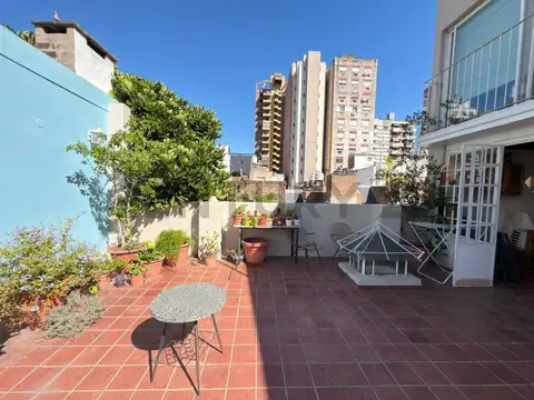 CASA PASILLO | 4 AMBIENTES | QUINCHO | RECICLADO A NUEVO | ROSARIO