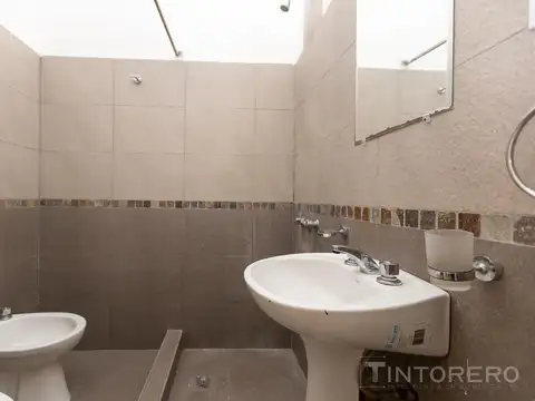 Depto Tipo Casa en Alquiler 50 años