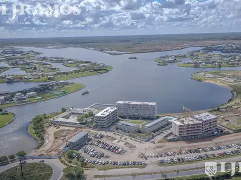 Terreno en Puertos del Lago - BARRIO AMARRAS
