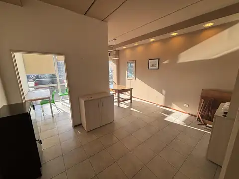 En Alquiler oficina en Fisherton Plaza Mall