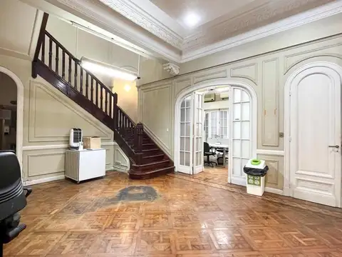 ALQUILER COMERCIAL DE CASA 12 AMBIENTES EN ALMAGRO