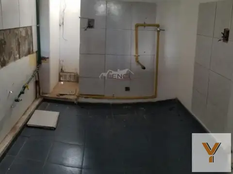 Local comercial en venta - 1 Baño - Villa Lugano