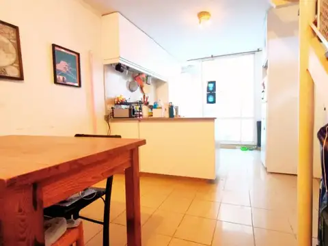 Depto Tipo Casa en Venta de 3 ambientes