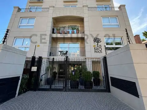 Venta Monoambiente con cochera en subsuelo en Edificio Las Moras-Ituzaingo Norte