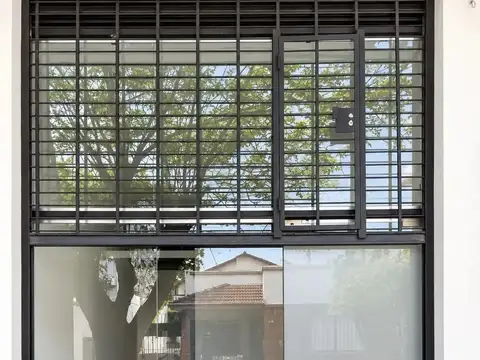 Local en Alquiler en Belén de Escobar, $ 650.000