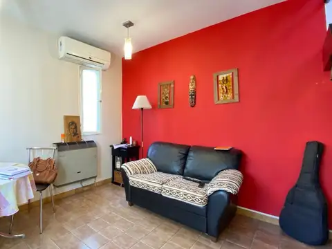 Duplex 2 ambientes y 1/2 con cochera -V. Madero