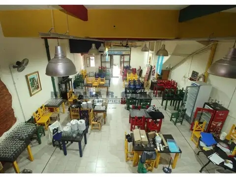 Garibaldi 1400 , Piso --