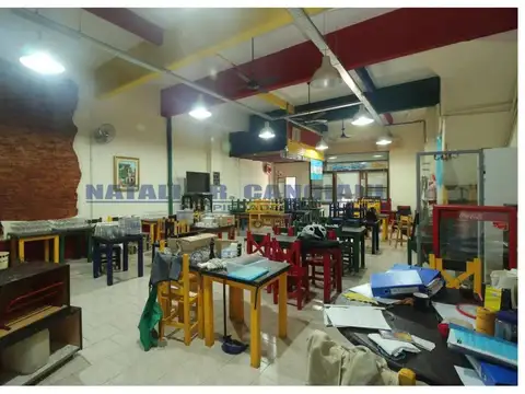 Garibaldi 1400 , Piso --