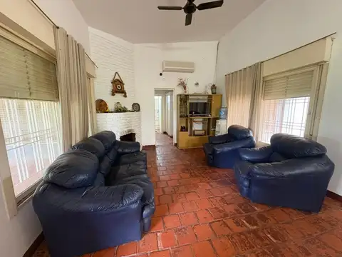 Casa en Arroyo Seco Playa Hermosa