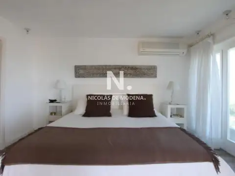 En venta casa en La Barra, de 3 dormitorios.