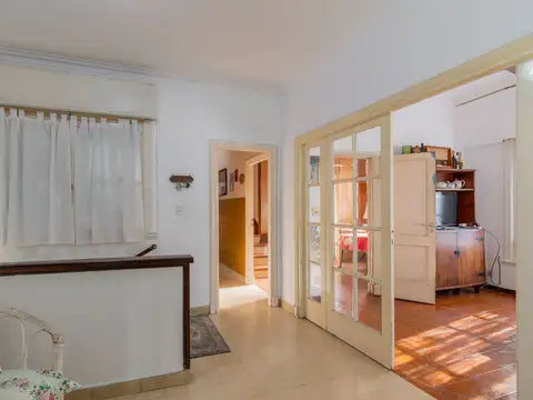 Depto Tipo Casa 5 ambientes con 1 baño