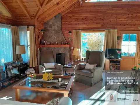 Casa en Venta con 3 cocheras