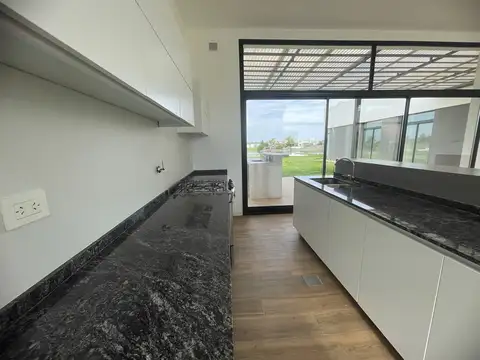 Casa en Venta 1 año