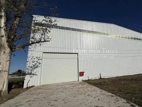 Galpón nave industrial en alquiler y venta en moreno