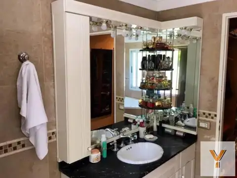 Casa en Alquiler en Belen de Escobar, USD 1.400