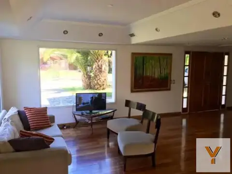 Casa en Alquiler al Norte