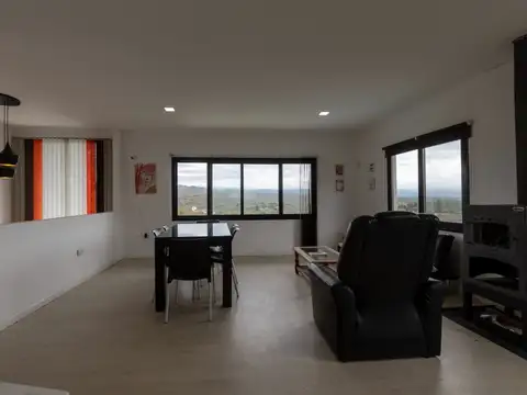 VENTA DÚPLEX 3 DORM 4 COCHERAS – ARREDONDO