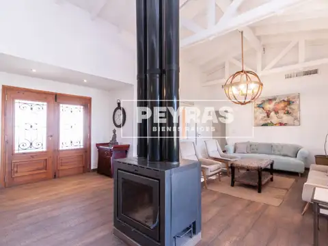 Casa en Venta de 5 dormitorios