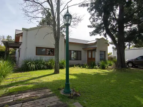 Exclusiva Casa en Venta en el Barrio Los Potrillos – Pilar