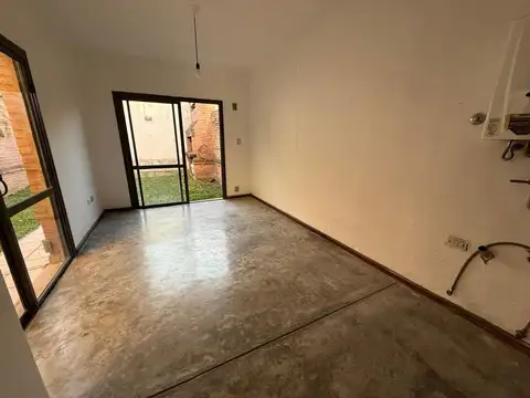 Depto Tipo Casa en Venta de 5 ambientes