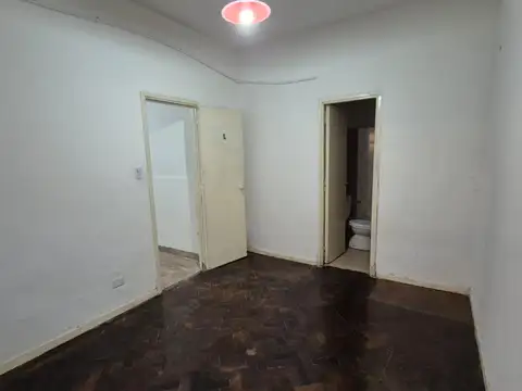 Depto Tipo Casa 2 ambientes con 1 baño