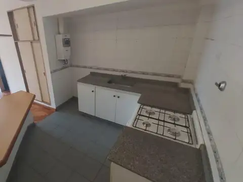 Maza 500, Piso 1