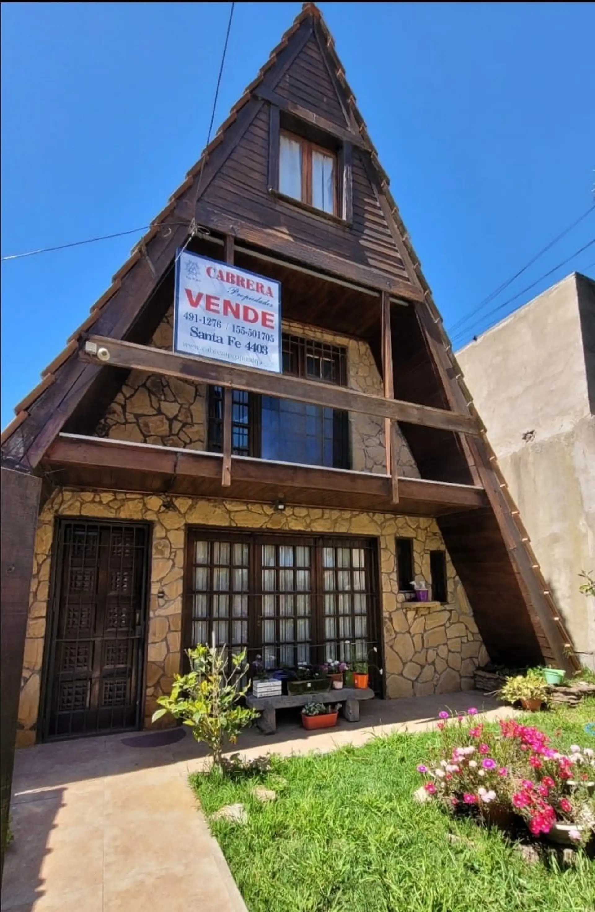 Casa Alpino 4 amb. - Vucetich y Av. Mario Bravo