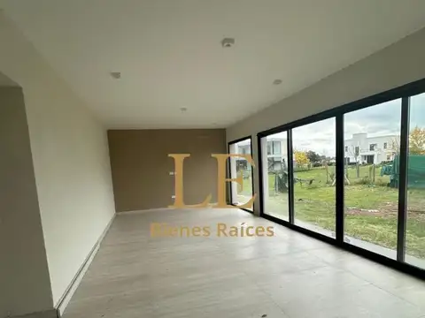Casa en Venta en Haras Santa María - El Molino, USD 245.000