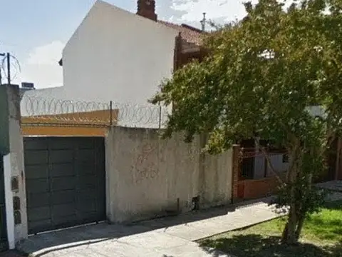 LOTE EN EXCELENTE UBICACIÓN 