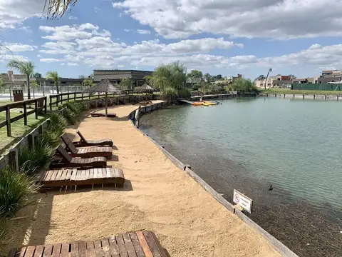 Lagos de Canning 100