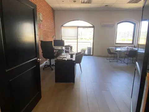 Oficina en venta en Puerto Madero