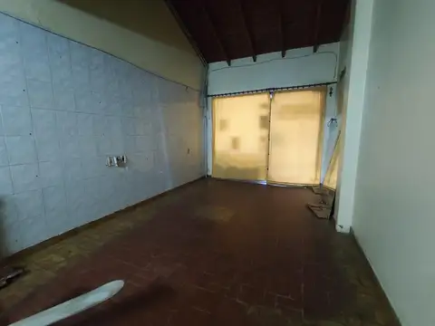 Casa en Venta en Moron, USD 140.000