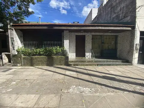 Almirante Brown al 1400