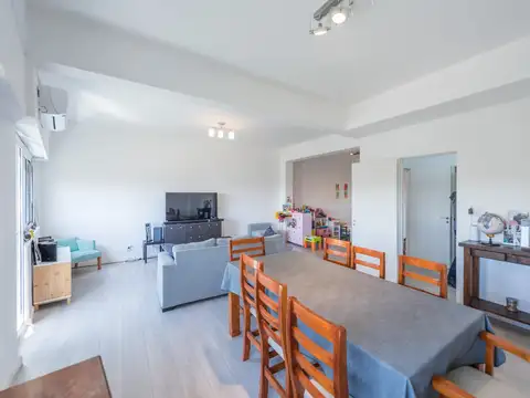 Departamento 4 ambientes con 3 baños