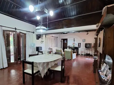 CASA DE CATEGORIA, CHACRAS DE CORIA, MENDOZA