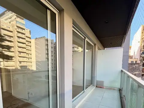 Departamento en Alquiler con 1 cocheras